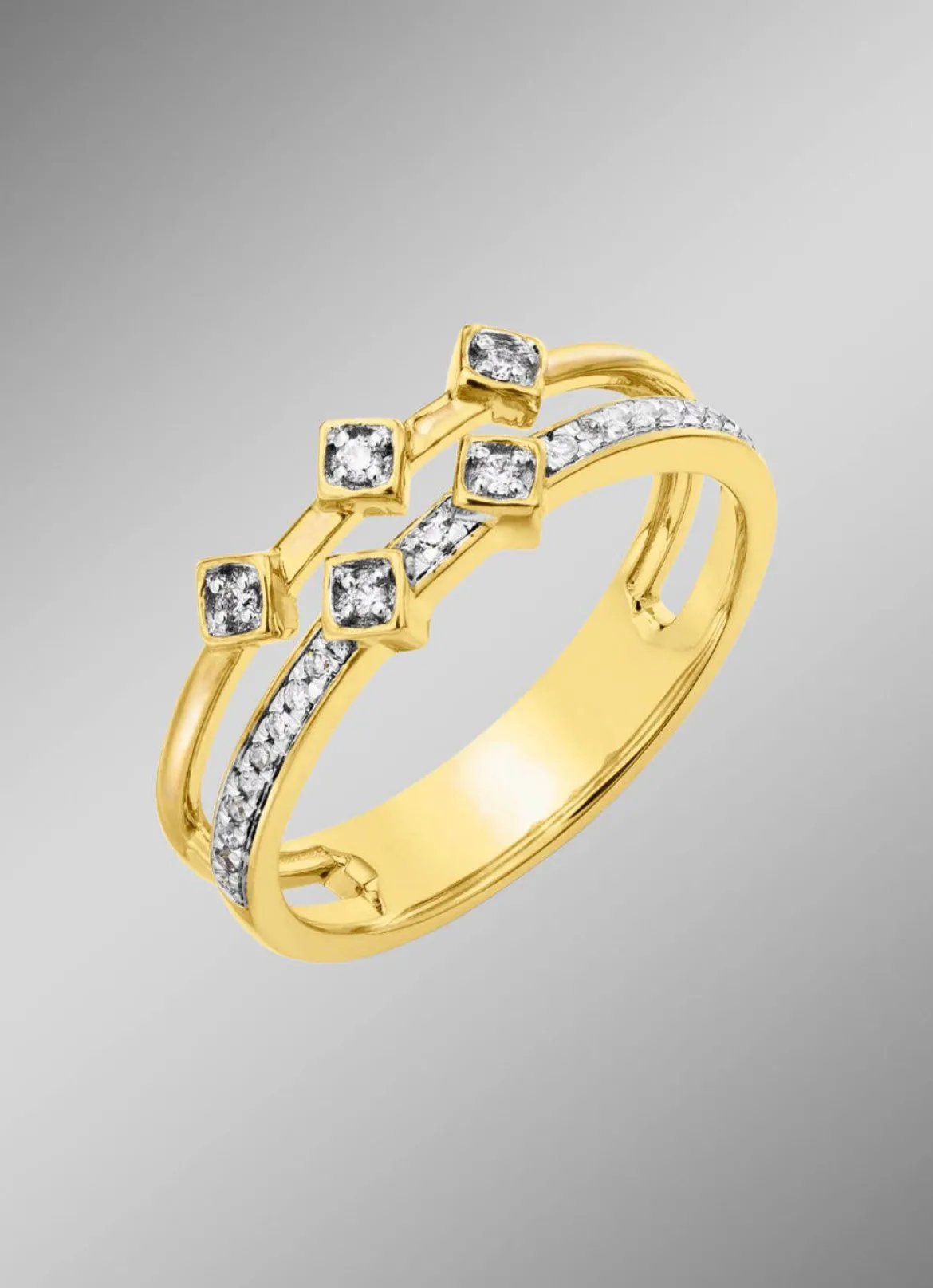 Toller Damenring mit Brillanten und Diamanten