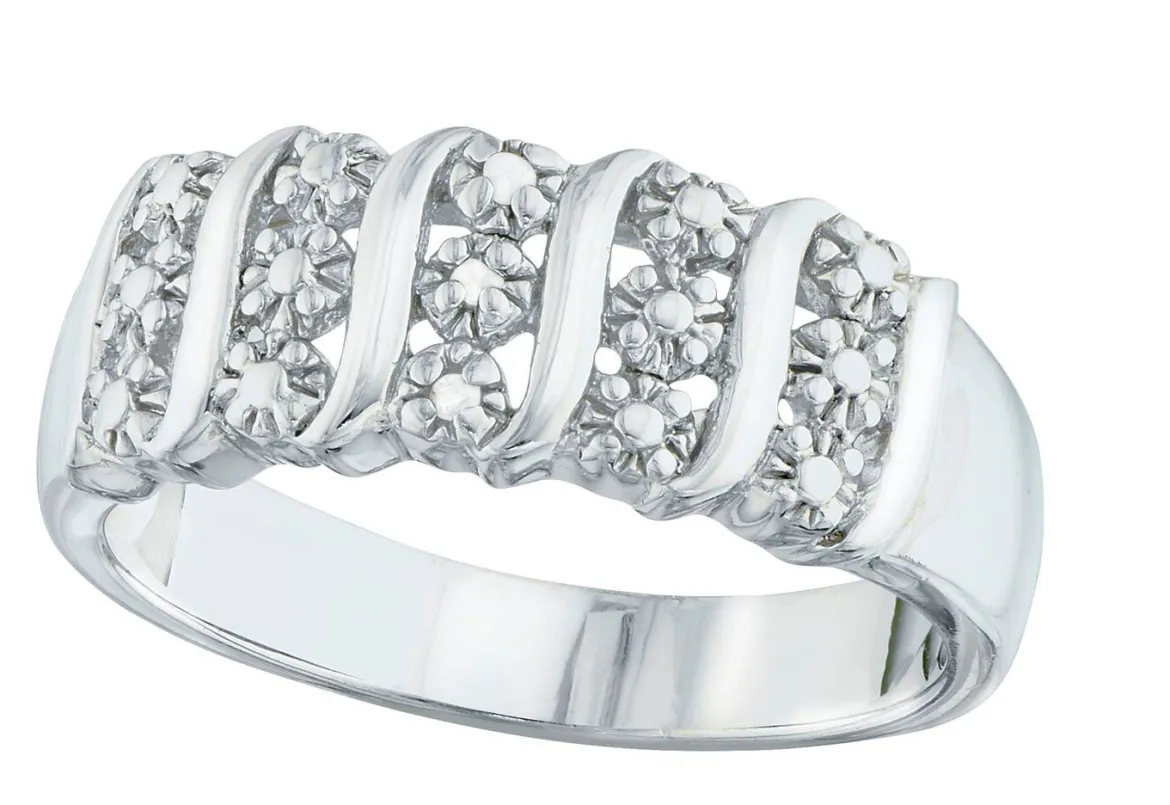 Toller Damenring mit Diamanten