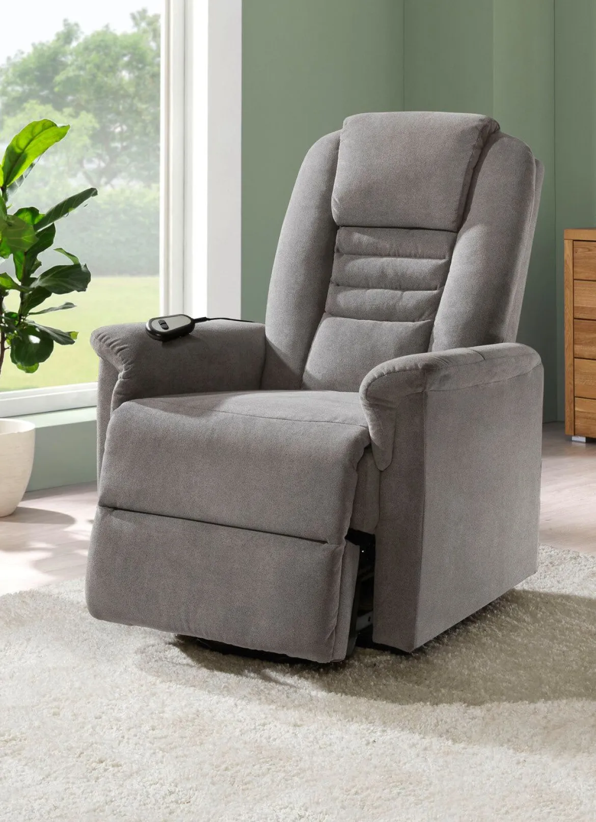TV-Sessel mit Motor und Aufstehhilfe