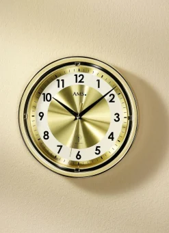 Wanduhr mit Funkuhrwerk