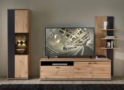 Wohnwand mit LED-Beleuchtung